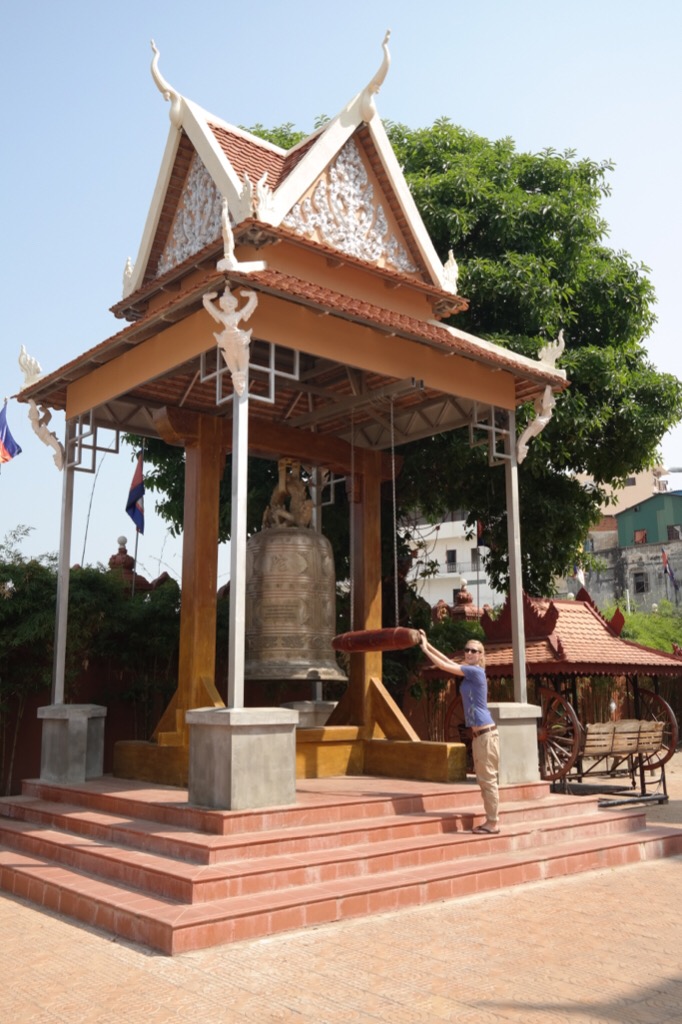 Gong im Wat Ounalom - Phnom Penh