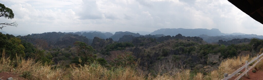 Limestone Peaks Lookout - Vieng Kham