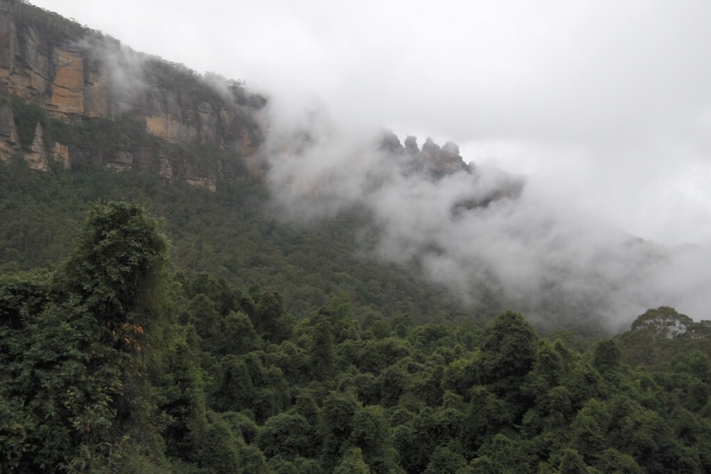 Three Sisters - Blue Mountains